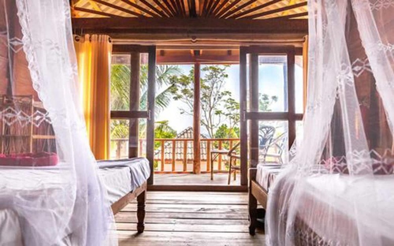 Hotel Happy Elephant Bungalows