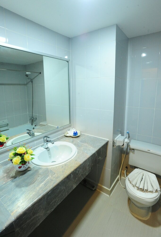 Aunchaleena Grand Hotel