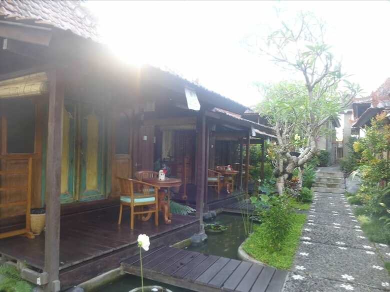 Hotel Joglo Taman Sari Villa