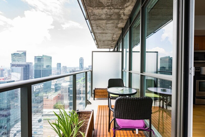 Applewood Suites - Financial District