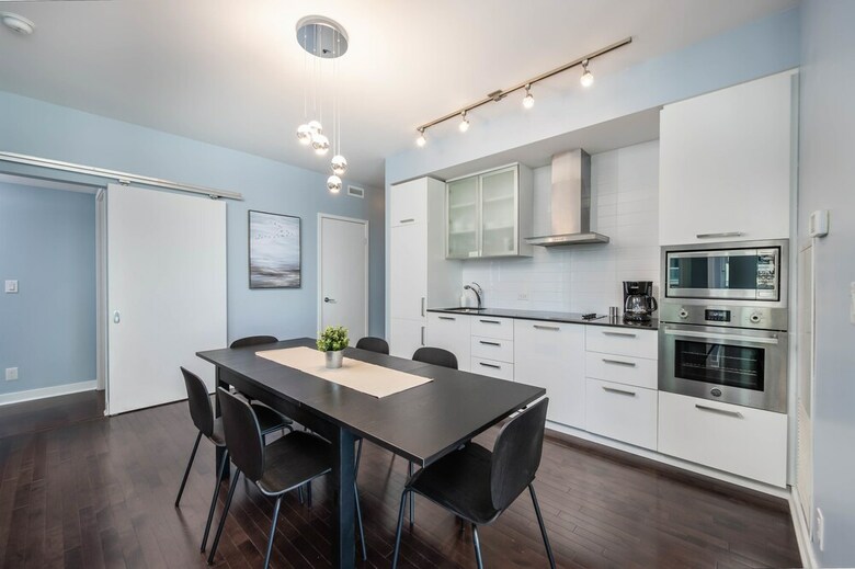 Applewood Suites - Financial District