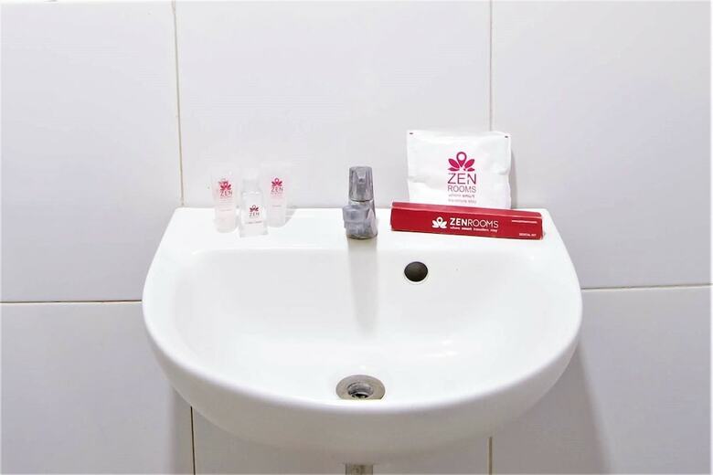 Hotel Zen Rooms Sabang Beachview