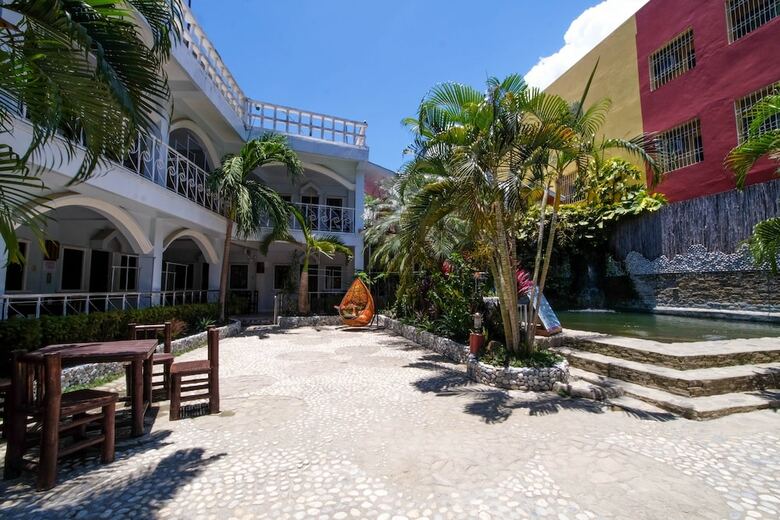 Hotel Zen Rooms White Beach