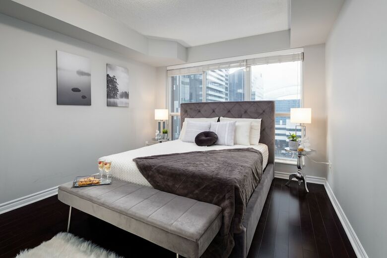 Applewood Suites - 1 Br Wellington West
