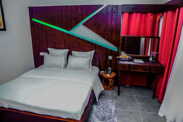 Hotel H�tel Villa Les Orchid�es