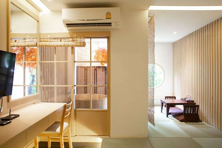 Kashiwaya Ryokan Thai Hotel