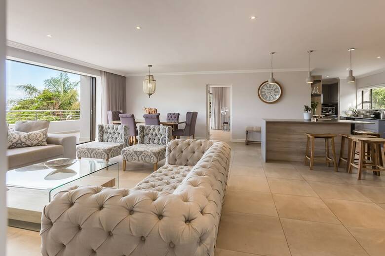 Sunrise Bay Self-catering Accommodation
