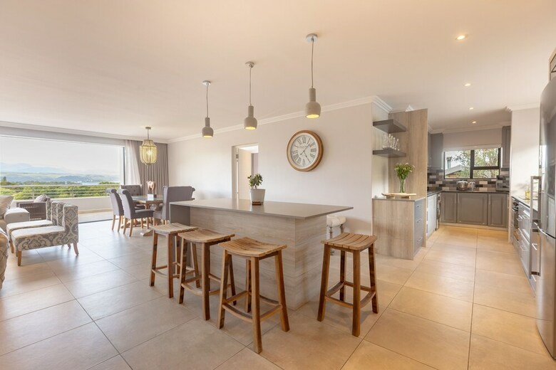 Sunrise Bay Self-catering Accommodation