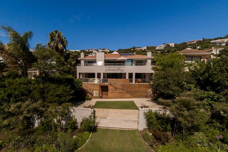 Sunrise Bay Self-catering Accommodation
