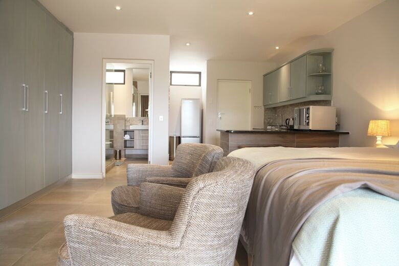 Sunrise Bay Self-catering Accommodation