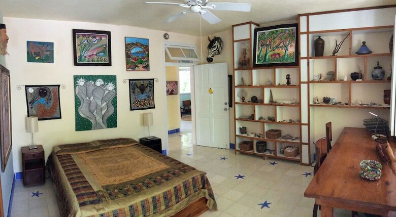 Bed & Breakfast Suites La Colline