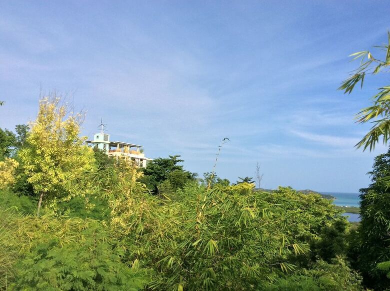Bed & Breakfast Suites La Colline