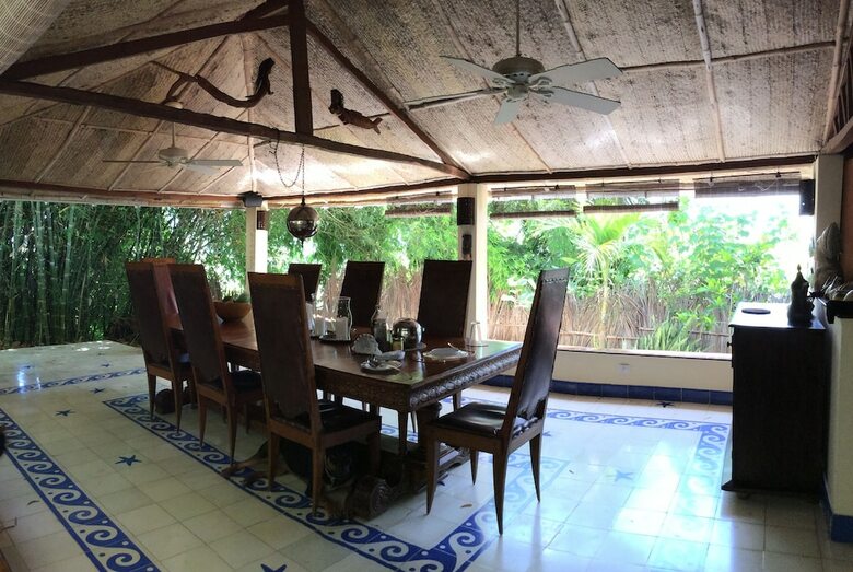 Bed & Breakfast Suites La Colline