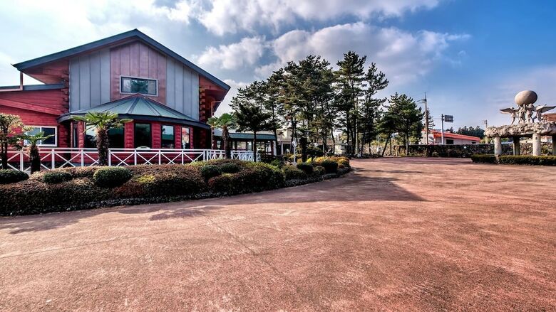 Songdangsongdang Pension And Resort