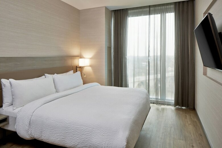 AC Hotel By Marriott Columbus Dublin