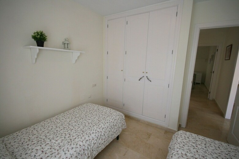 Apartamentos Canales