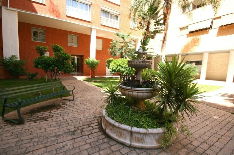 Apartamentos Canales