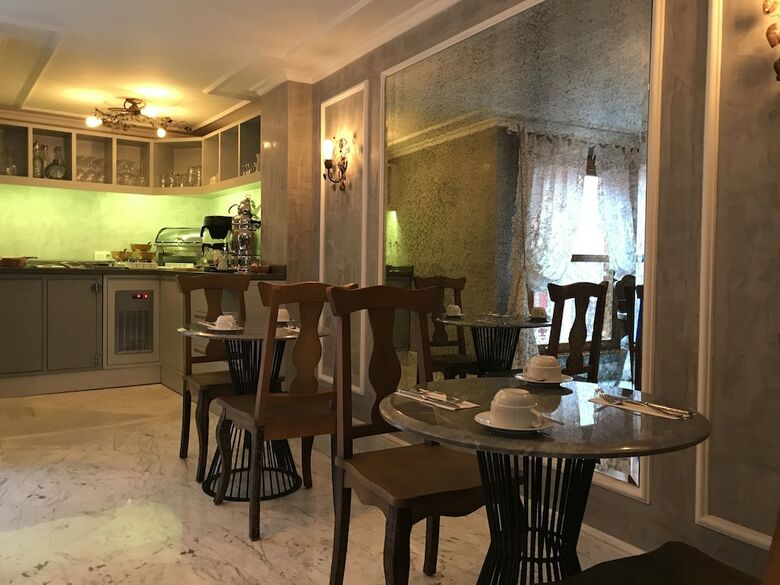 Amofta Hotel