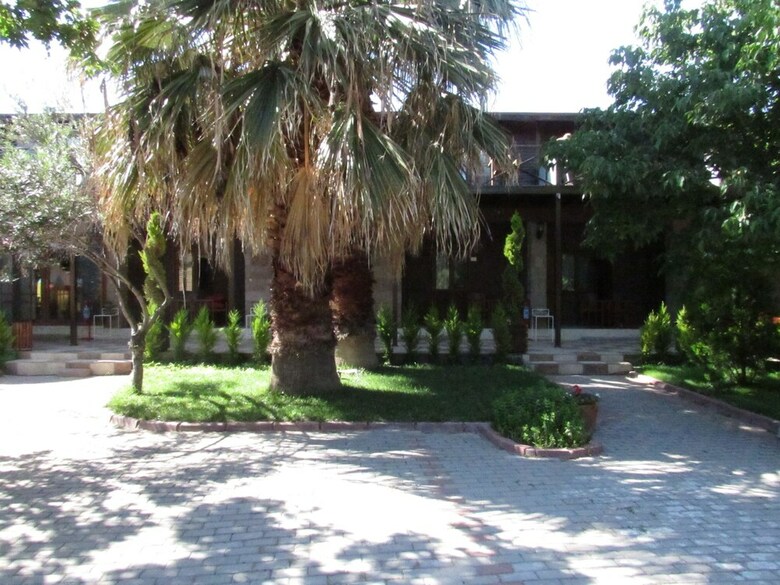 Assos Hunters Hotel