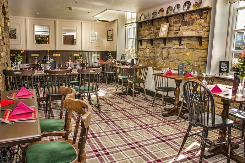 Posada The Oak Wheel Pub