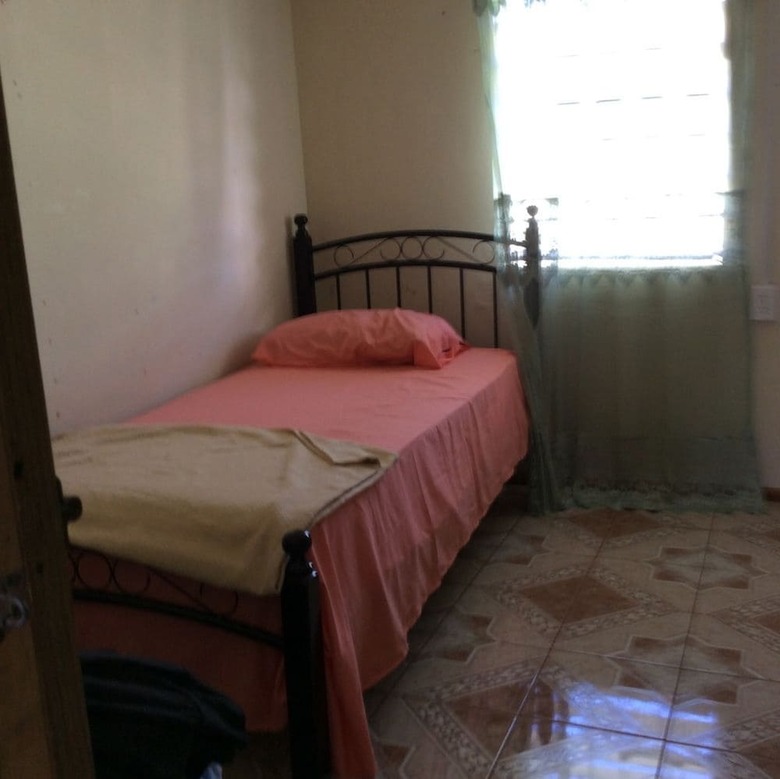 Maflo Arms Apartments