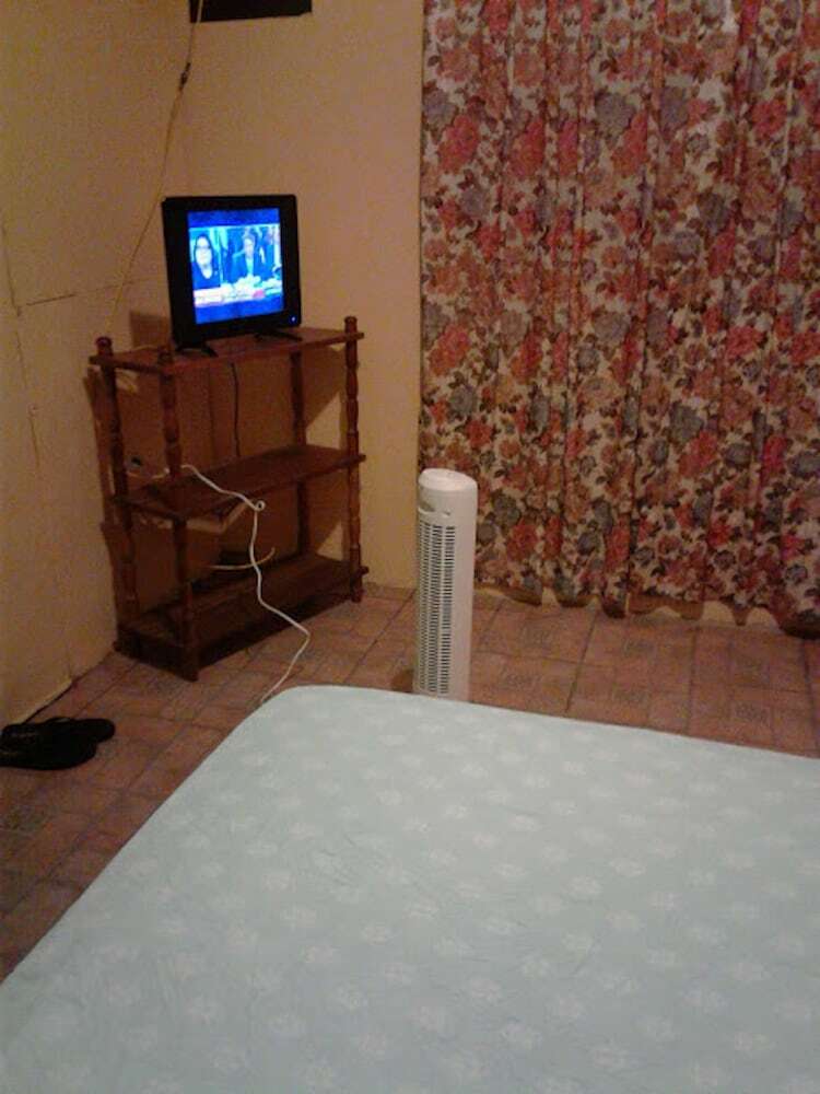 Maflo Arms Apartments