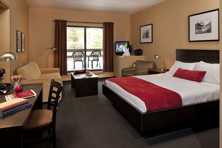 Hotel Mount Kidd Manor At Kananaskis