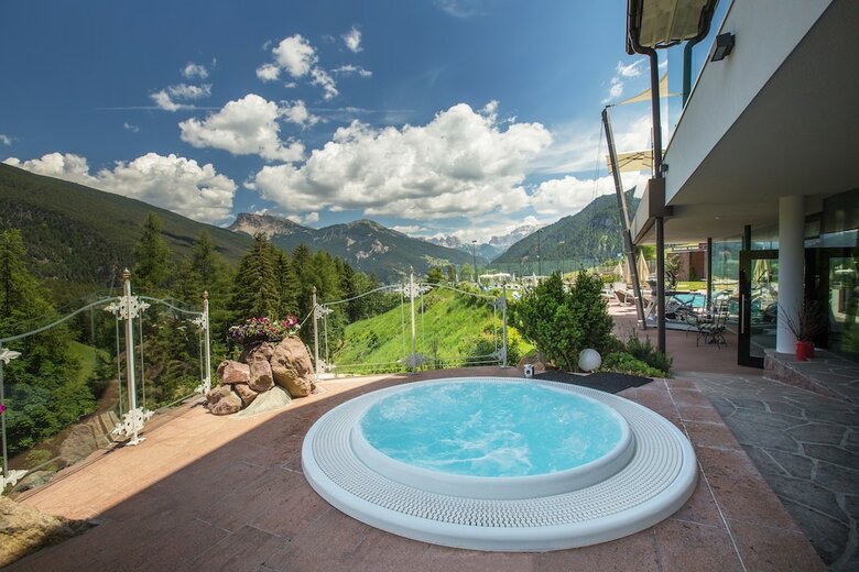 Hotel Mountain Spa Resort Albion