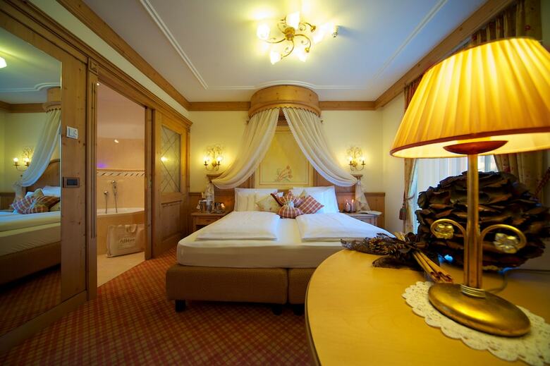 Hotel Mountain Spa Resort Albion