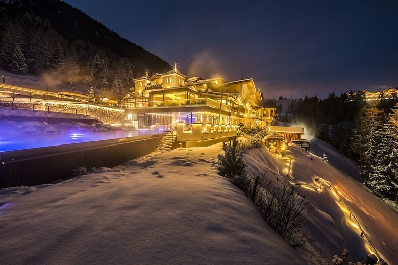 Hotel Mountain Spa Resort Albion