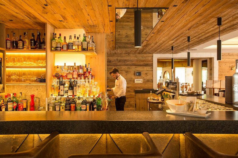 Hotel Mountain Spa Resort Albion