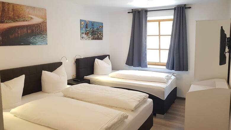Garni City Hotel