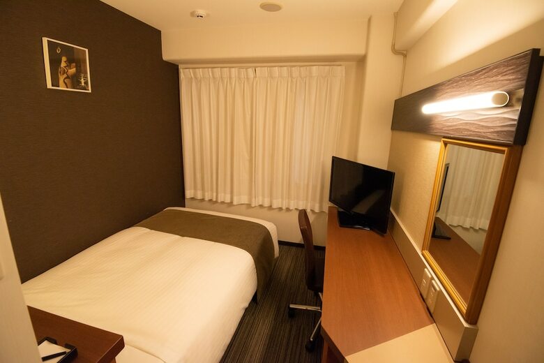 Hotel Via Inn Shin-osaka