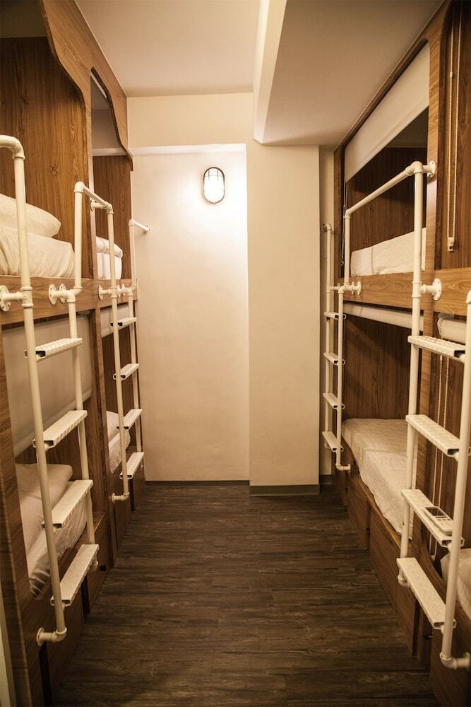 Hostal Cave Hostel