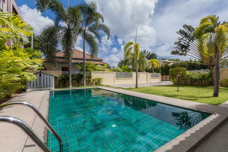 Chaofa West Pool Villa