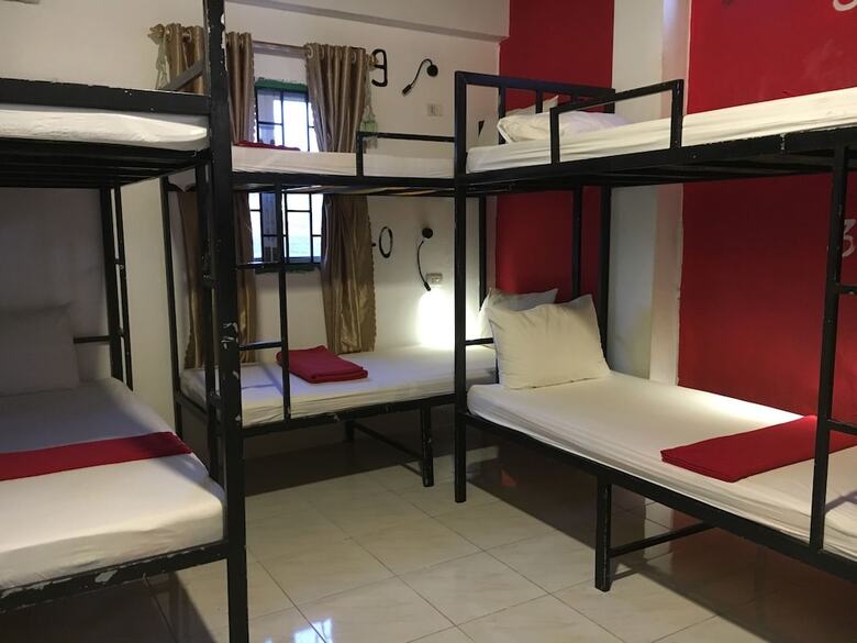 Hostal Vang Vieng Rock Backpacker Hostel