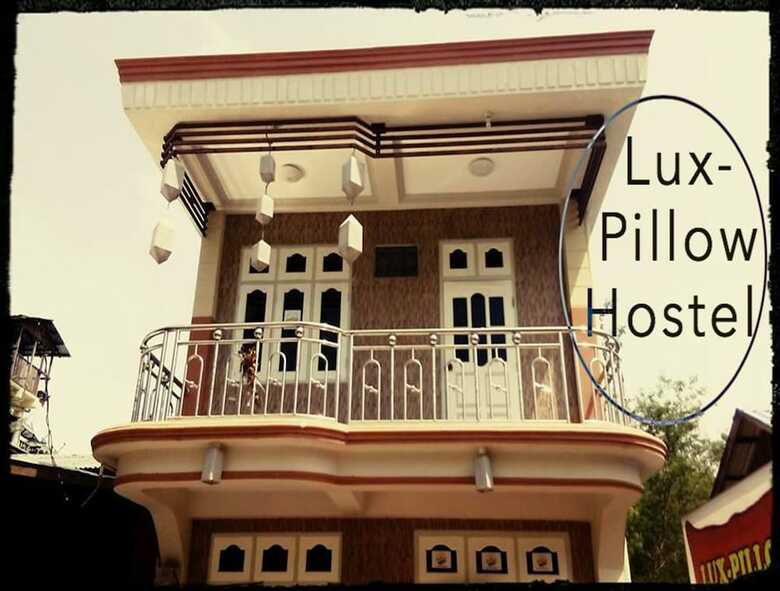 Hostal Lux Pillow Hostel