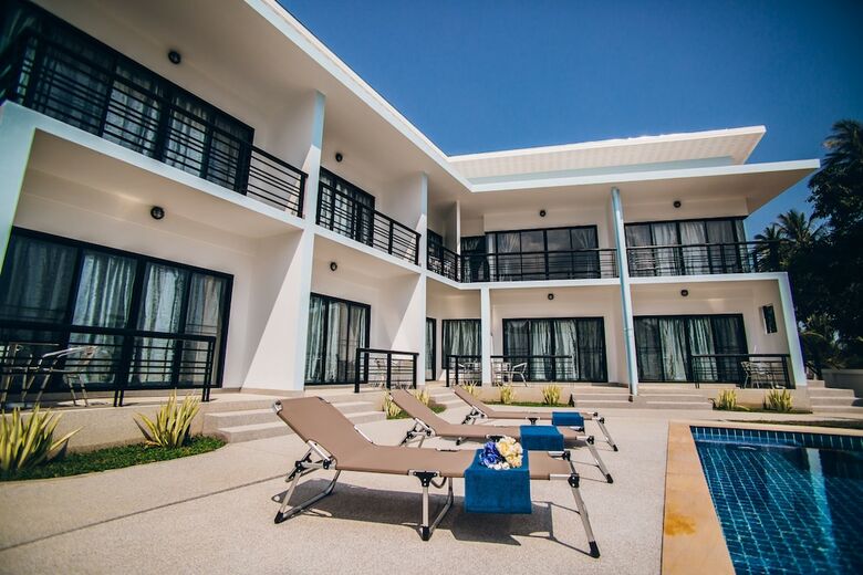 Infinity Bophut Apartments