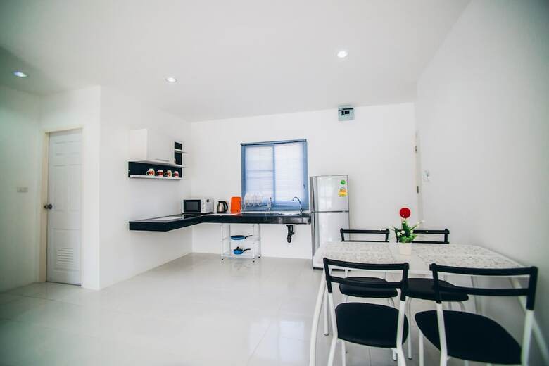 Infinity Bophut Apartments