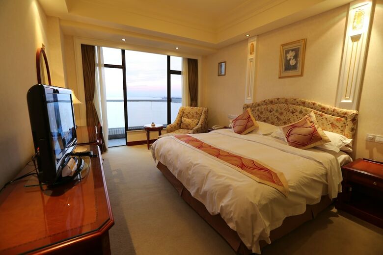 Huiquan Dynasty Hotel
