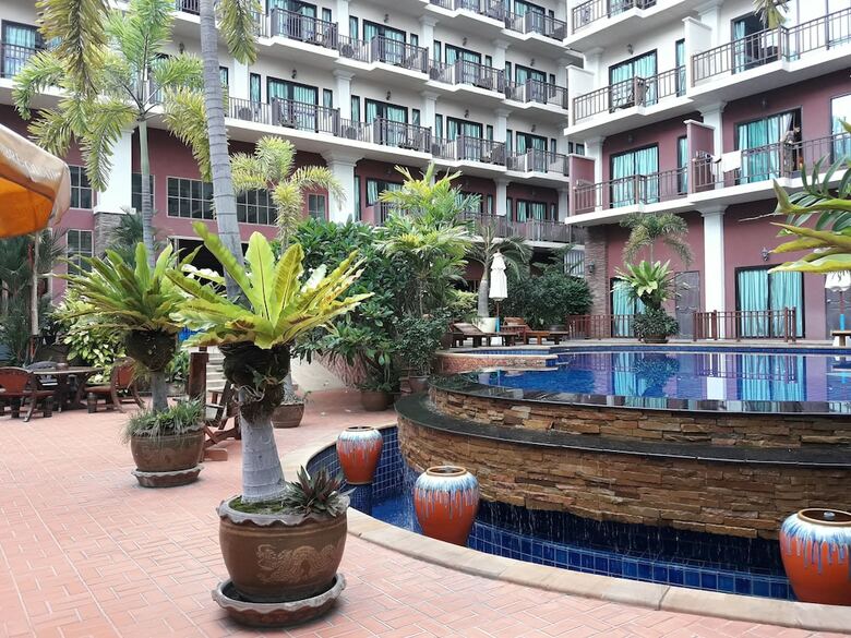 Hotel Mike Orchid Resort