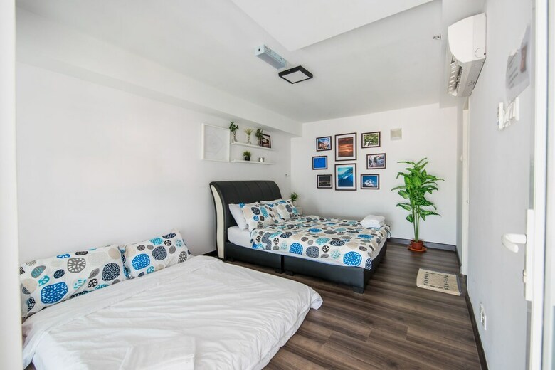 Apartamentos Urban Suite At Maritime Suite