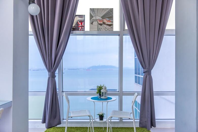 Apartamentos Urban Suite At Maritime Suite