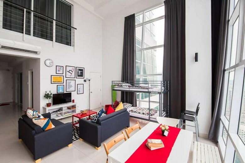 Apartamentos Urban Suite At Maritime Suite