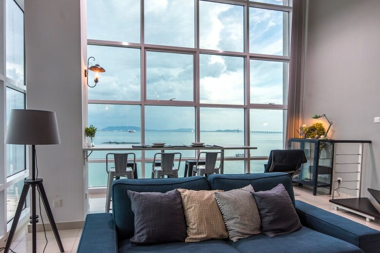 Apartamentos Urban Suite At Maritime Suite