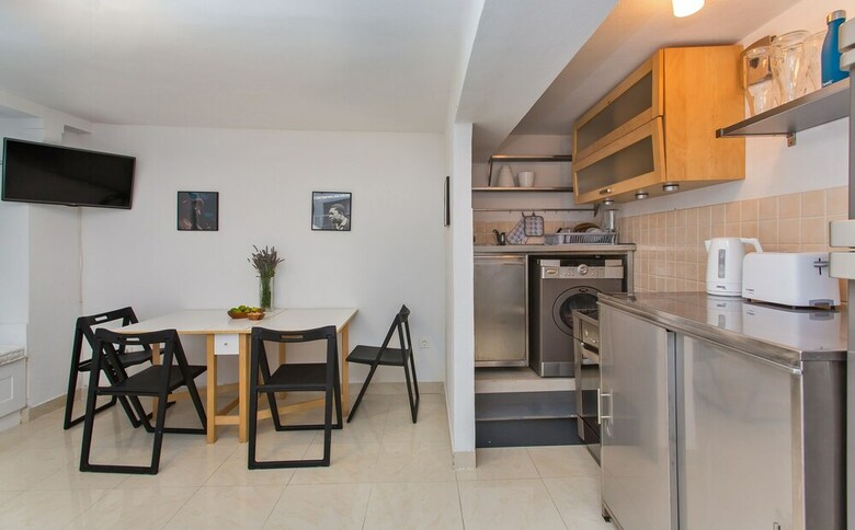 B&B Apartments & Studios Lanii
