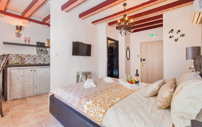 B&B Apartments & Studios Lanii