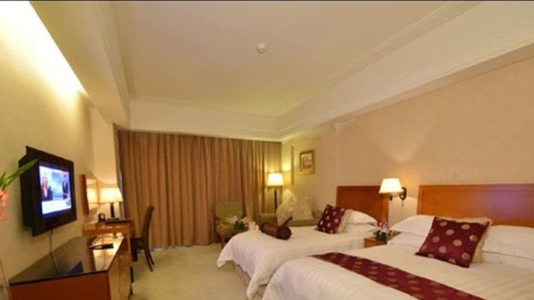 Highton Hotel Shanghai