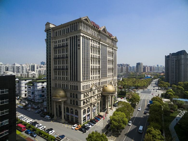 Highton Hotel Shanghai