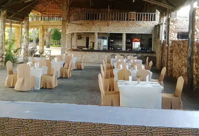 Hotel Serene Beach Resort